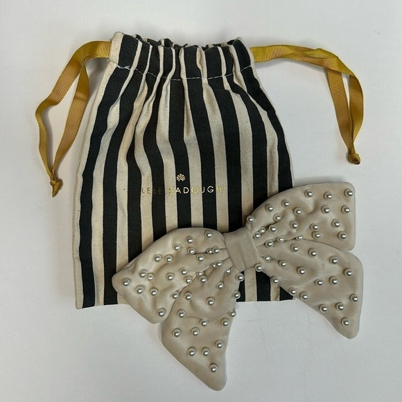 Lele Sadoughi Velvet and Pearl Hair Bow - Picture 1 of 6